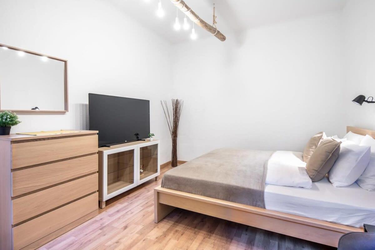 Convenient Apartment At Gastro Driven Location 부다페스트 외부 사진