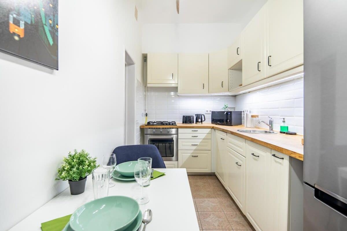 Convenient Apartment At Gastro Driven Location 부다페스트 외부 사진